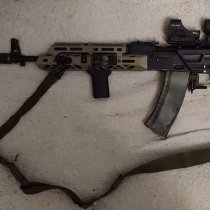 KRUK Medium AK Handguard M-LOK & Long Gas Tube Cover - Black